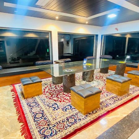 Vila Patilwada Satara Exteriér fotografie