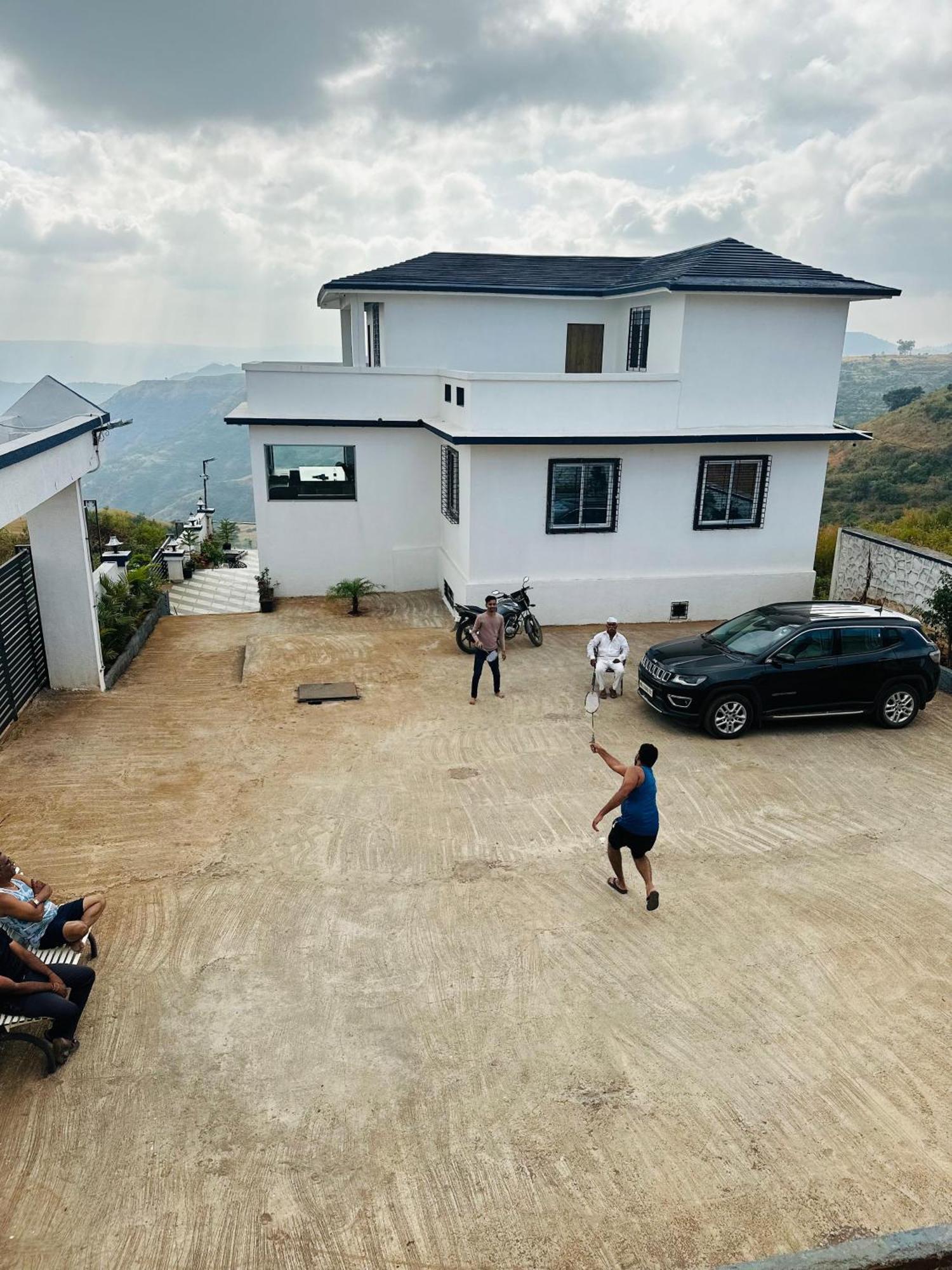 Vila Patilwada Satara Exteriér fotografie